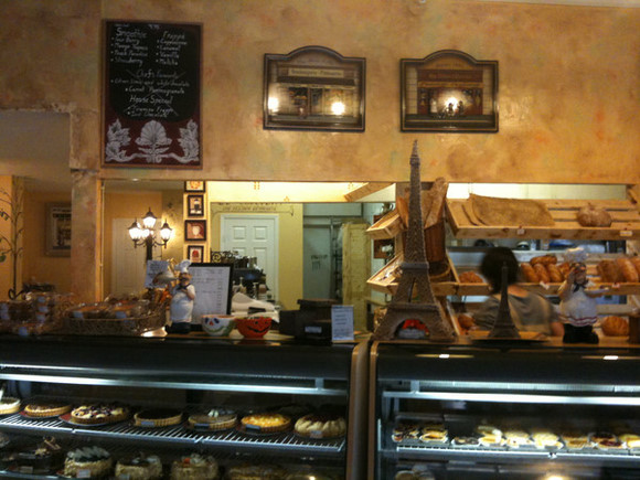 Sweet Art Bakery & Cafe - Lonsdale Avenue