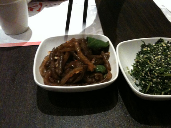 Chef Hung Taiwanese Beef Noodle 洪師傅牛肉麵 - Hazelbridge Way