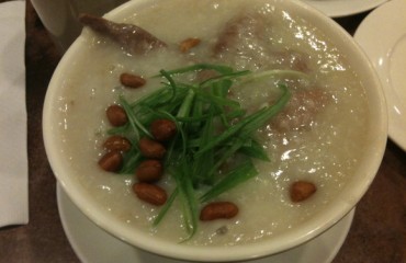 Congee Noodle House 粥麵館 - East Broadway