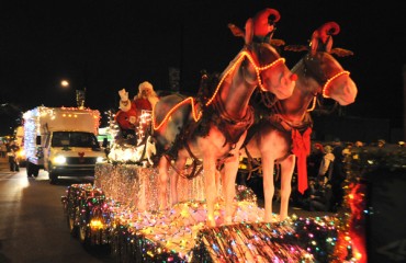 Santa's Parade of Lights 聖誕老人燈飾巡遊 2012
