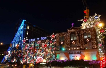 Lights of Hope 希望之光 2012