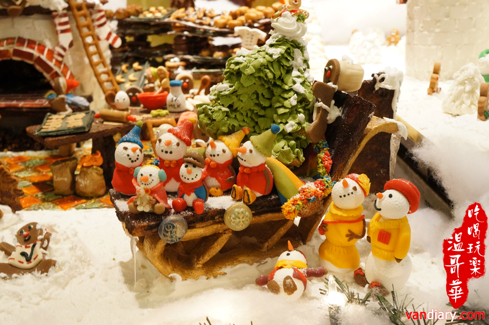 Gingerbread Lane 薑餅街 2012