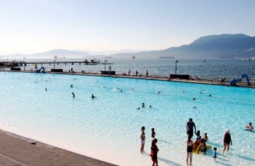 溫哥華室外泳池和沙灘將於維多利亞長周末開放