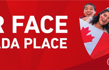 你的臉在Canada Place 2013