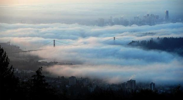 濃霧籠罩大溫地區