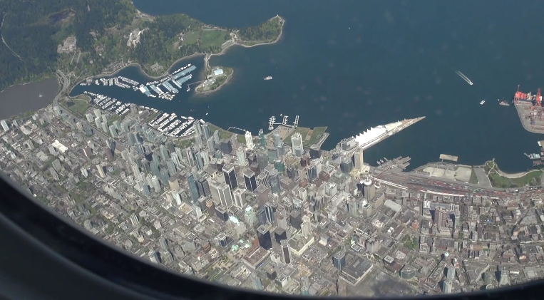 波音777上看到的溫哥華