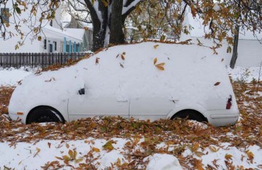 雪地開車 勤檢查保安全