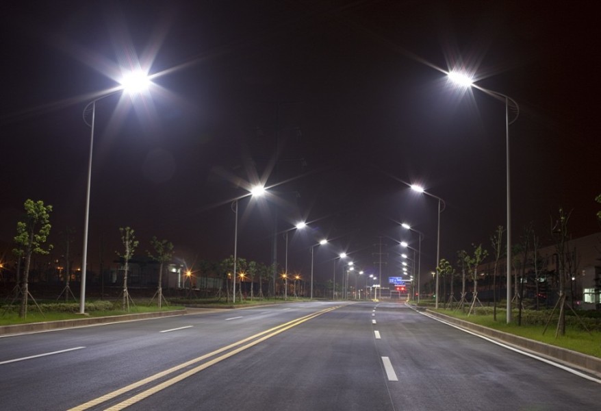 溫市繁忙路口 將裝LED路燈