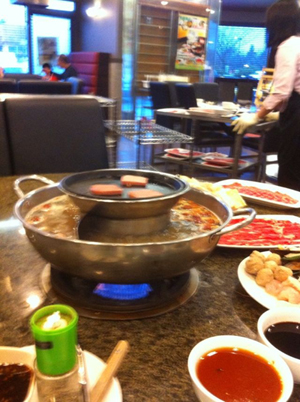 Claypot Hot Pot and BBQ 農場火鍋 - Alexandra Road