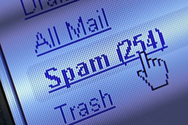 罰款可高達100萬 反垃圾電郵法生效接千宗投訴
