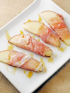 pear-proscuitto-honey
