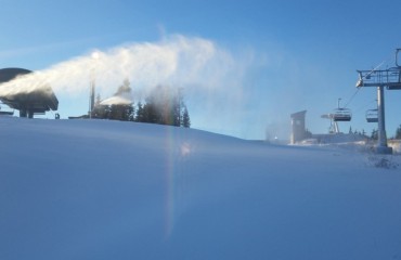 北岸Cypress和Grouse雪山已經開放