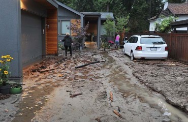 暴雨持續 水浸北溫
