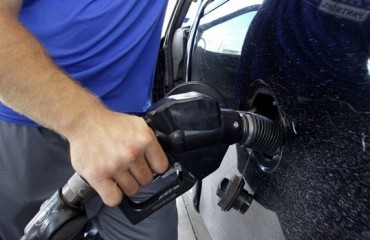 阿博斯福油價跌破1元 創5年新低 料溫市跟隨下調
