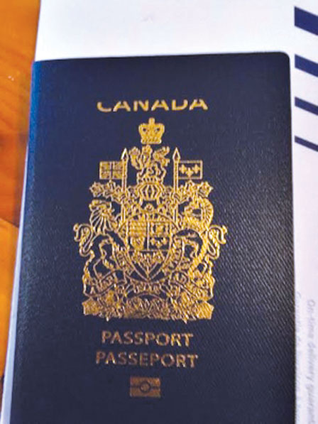 「錯體護照」外遊受阻 去年千本護照印刷有誤
