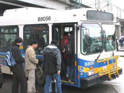 大溫公車逃票 年逾276萬次