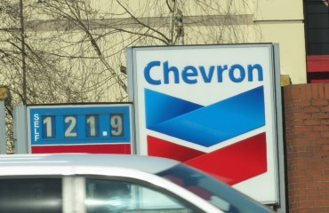 大溫零售油價飆漲至1.219元