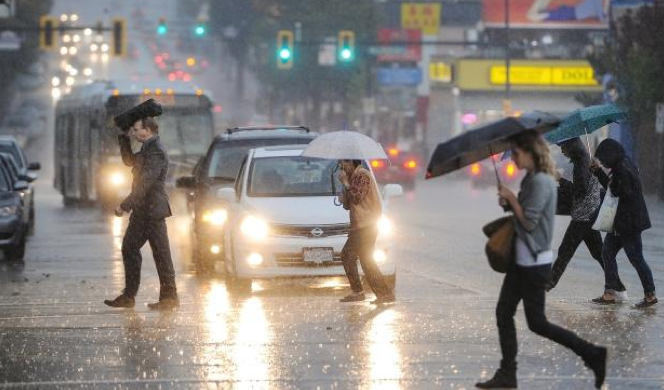 豪雨襲大溫 下週前難放晴