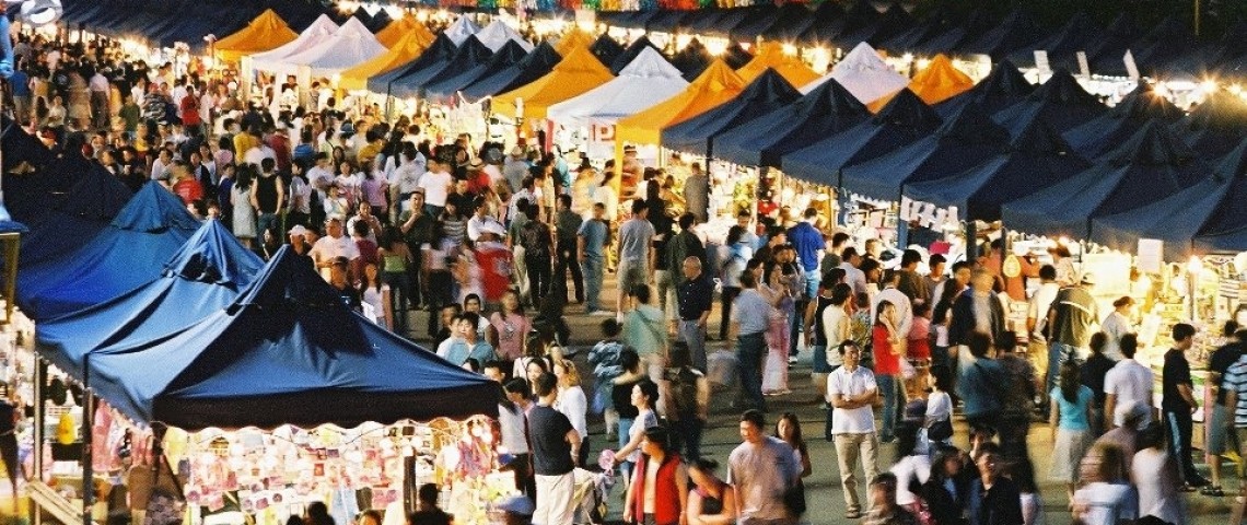 Plaza of Nations Saturday Market 萬國廣場夜市2015