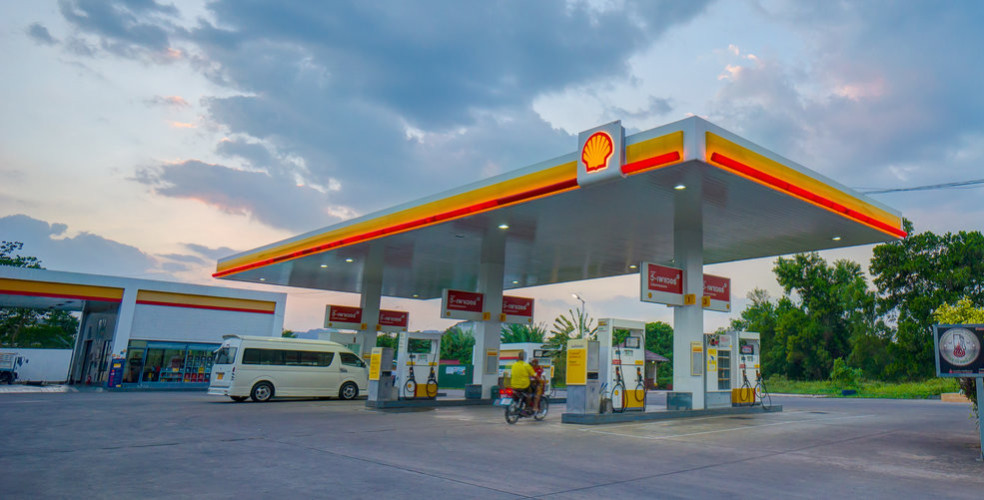 Shell闪购活动 每公升汽油0.1元吸引司機排長龍