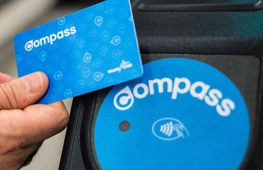 乘客以上網或電話方式增值Compass Card 90天內不用增值將會消失